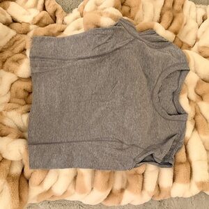 lululemon athletica Heather Gray Short Sleeve Tee size 8